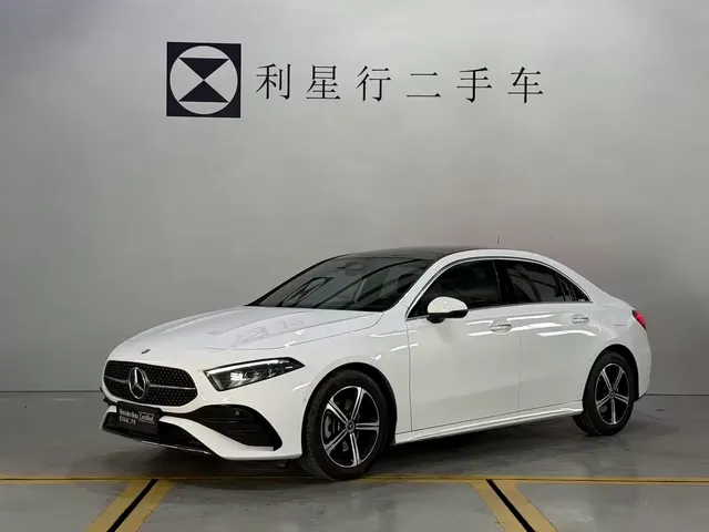 Mercedes-Benz A-Class 2023 A 200 L Fashion