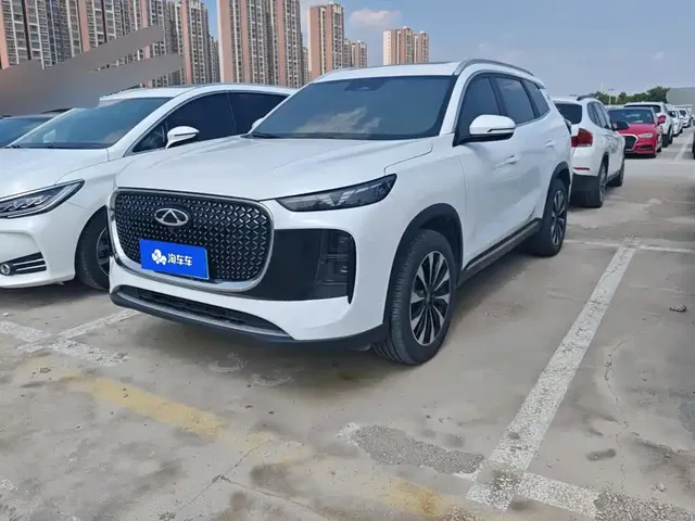 Chery Tiggo 8 PLUS 2025 290TGDI DCT Luxury 5-seater