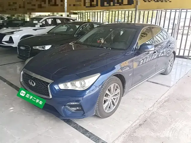 Infiniti Q50L 2018 2.0T Comfort (China VI)