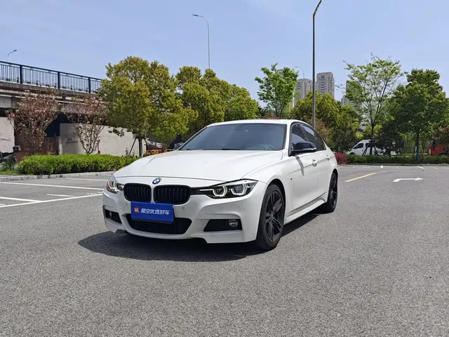 BMW 3 Series 2019 320i M Sport Black Night Edition