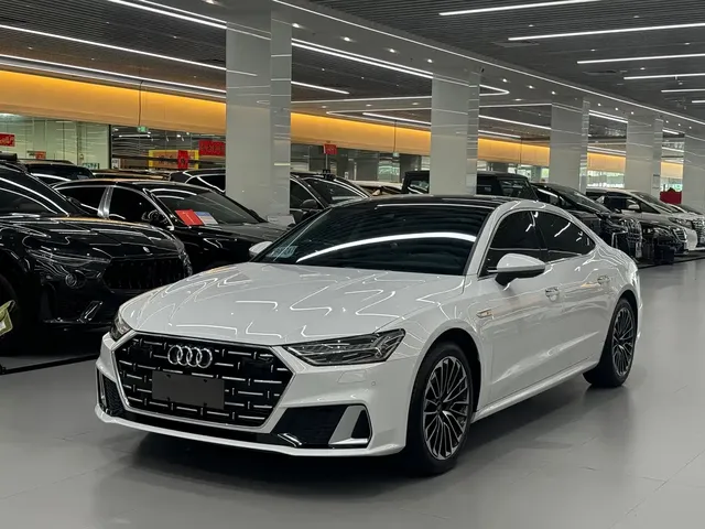 Audi A7L 2024 45 TFSI Luxury