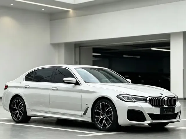 BMW 5 Series 2022 Facelift 530Li Premium M Sport Package