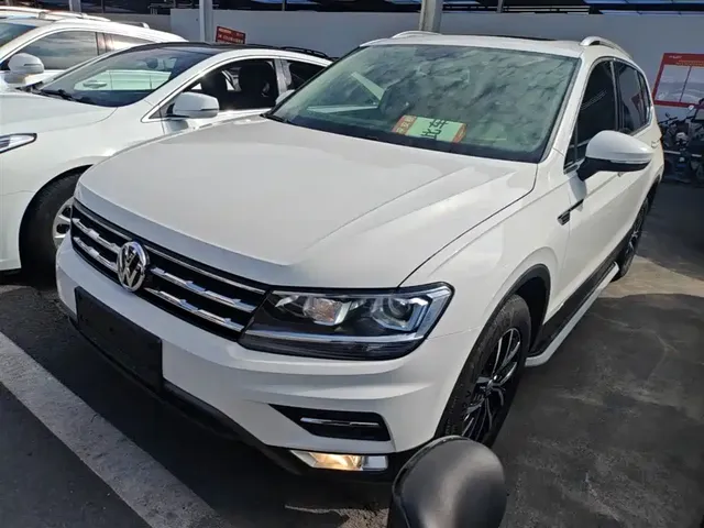 Volkswagen Tiguan L 2017 330TSI Automatic 2WD Luxury Edition