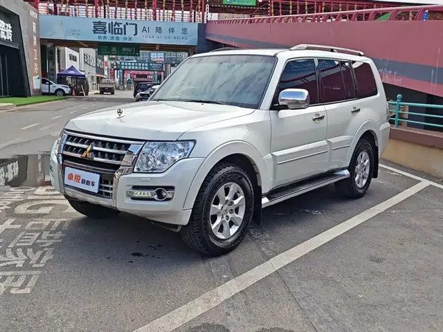 Mitsubishi Pajero (Import) 2020 3.0L Automatic Standard Edition