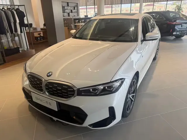 BMW 3 Series 2023 325Li M Sport Package