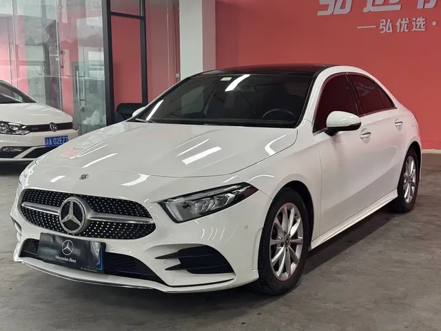Mercedes-Benz A-Class 2021 A 200 L Sport Sedan Fashion Edition