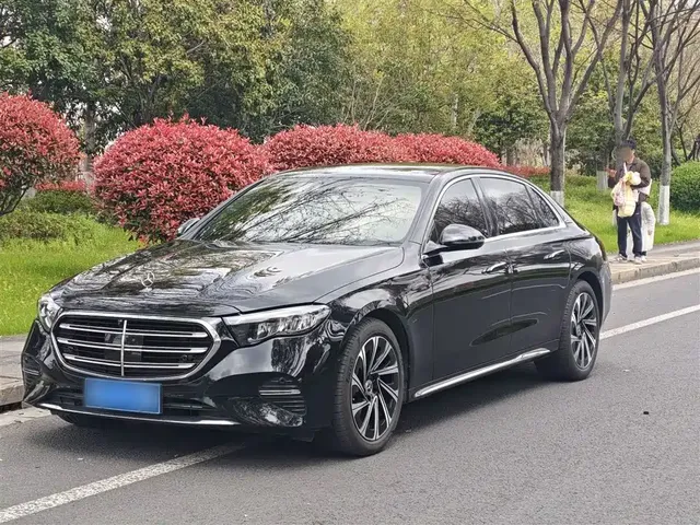 Mercedes-Benz E-Class 2025 E 300 L Luxury