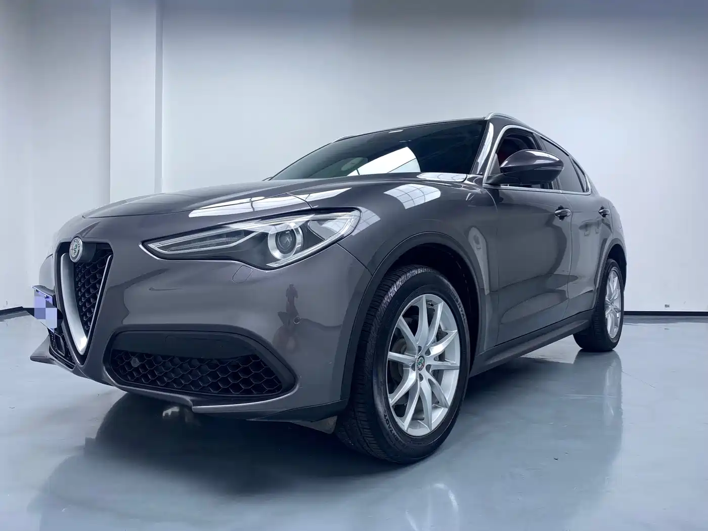 Alfa Romeo Stelvio 2021 2.0T 280HP Luxury Edition