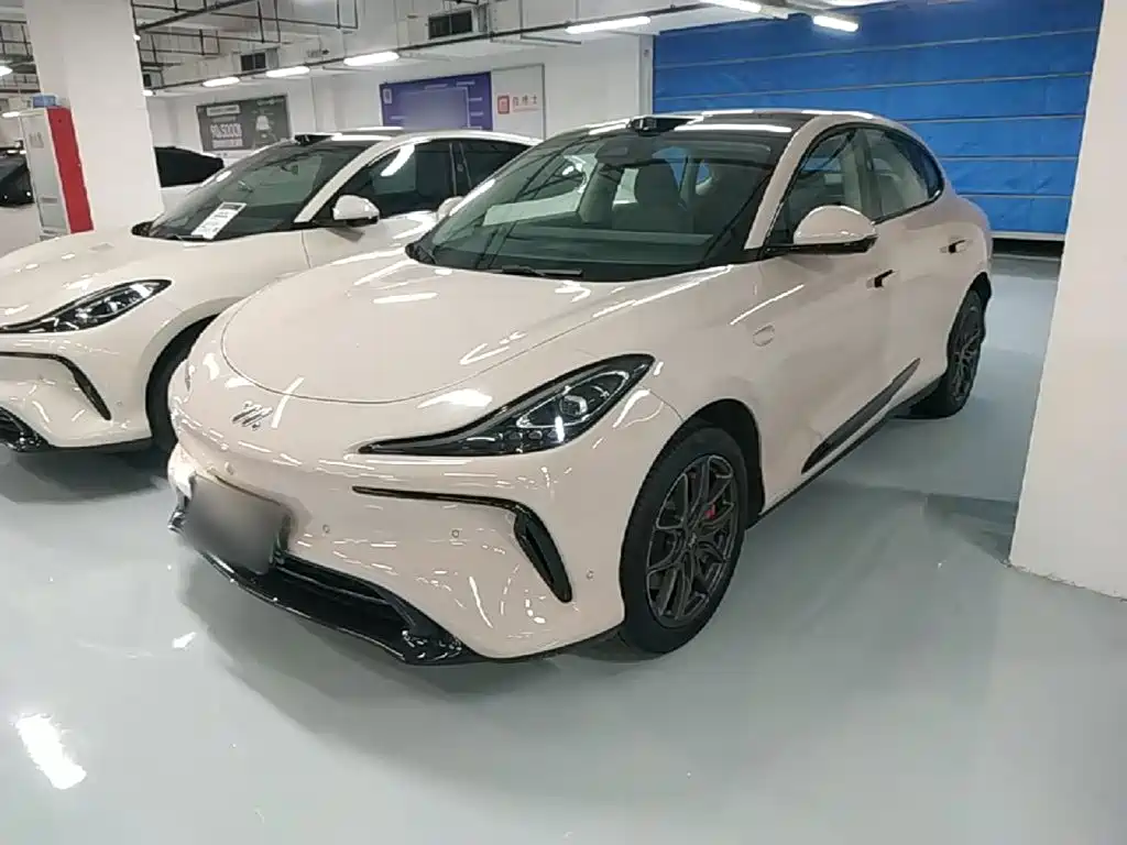 IM Motors IM LS6 2023 Max Standard Edition