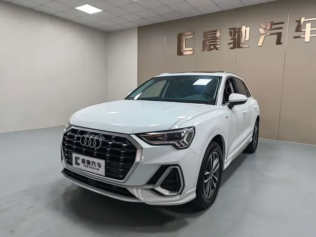 Audi Q3 2021 35 TFSI Progressive Sport