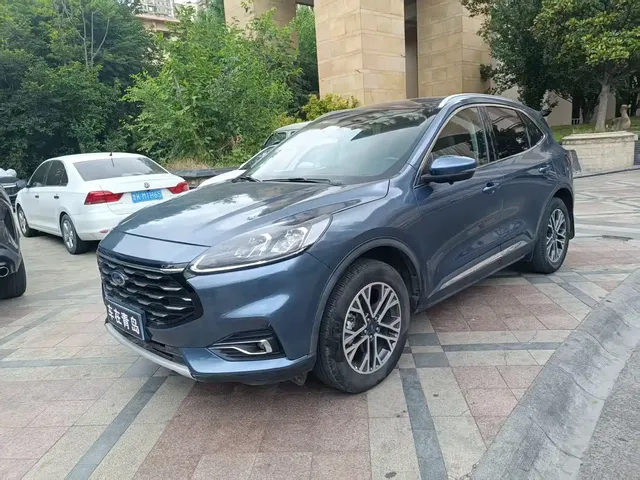 Ford Escape 2020 EcoBoost 245 2WD Premium Edition