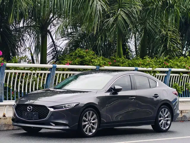 Mazda 3 Axela 2020 2.0L Automatic Zhi Ya Edition