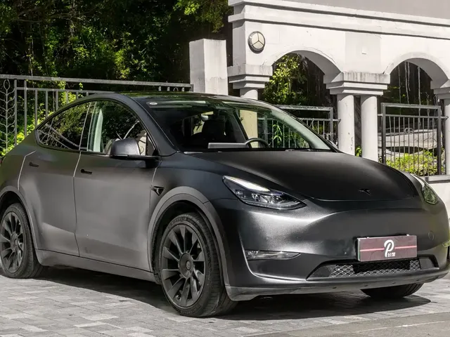 Tesla Model Y 2022 Facelift Long Range All-Wheel Drive Version