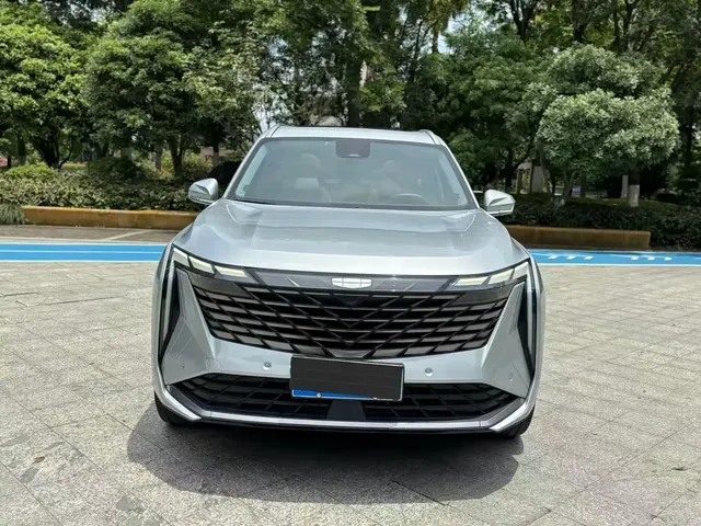 Geely Boyue L 2023 1.5TD DCT Premium