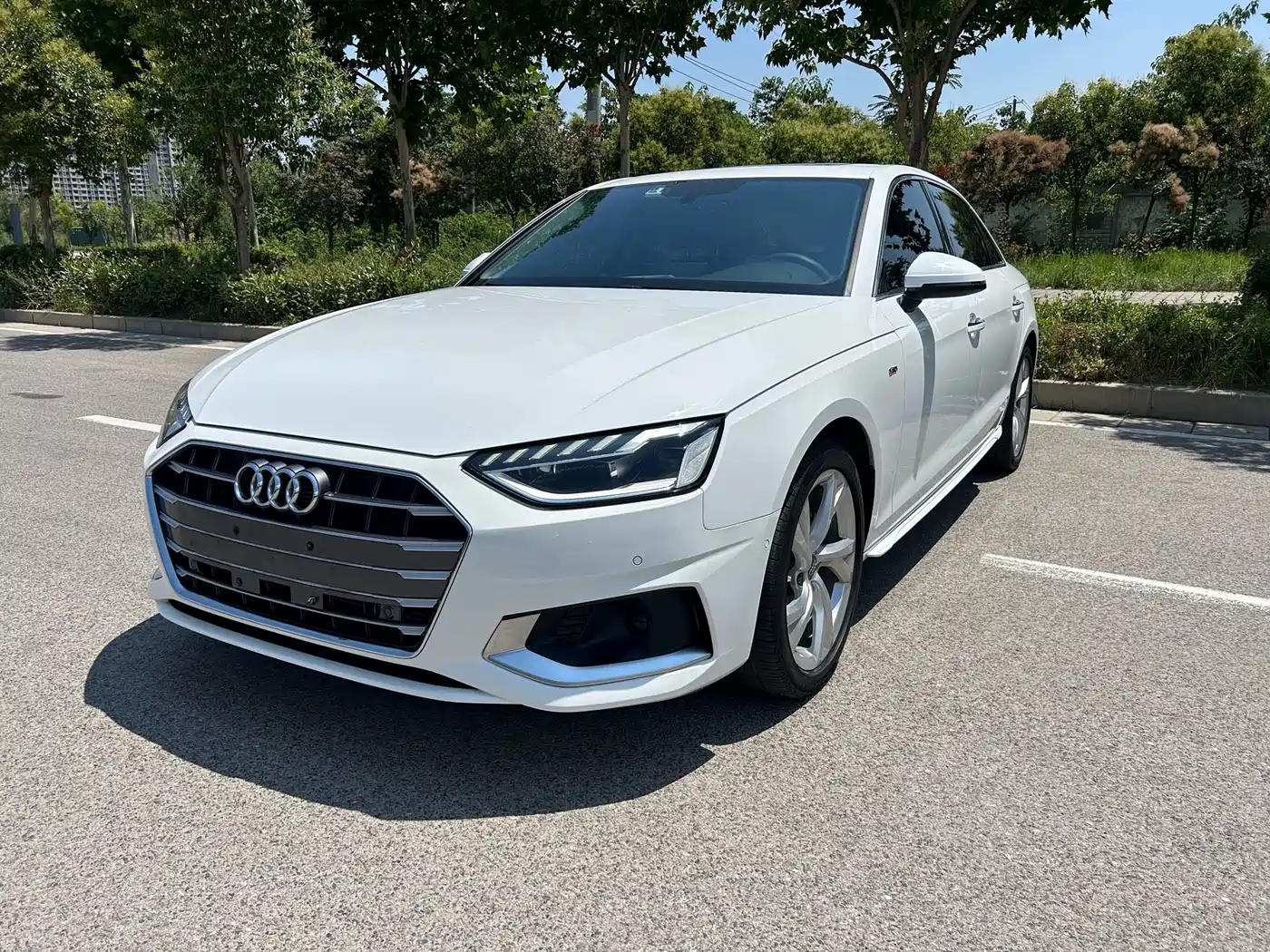 Audi A4L 2020 40 TFSI Luxury Elegance