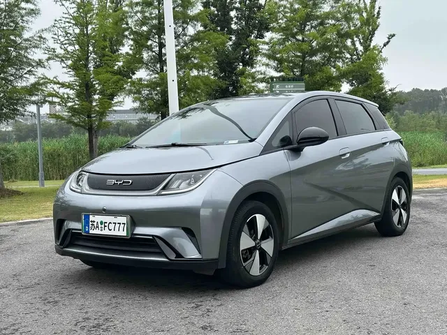 BYD Dolphin 2023 420km Freedom Edition