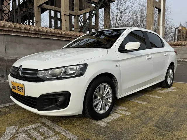 Citroën Elysee 2018 Model 1.6L Manual Fashion