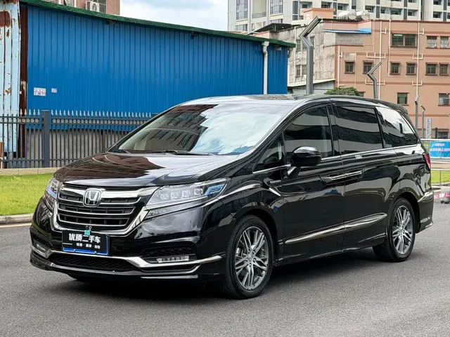 Honda Elysion 2019 2.0L Hybrid Luxury Edition