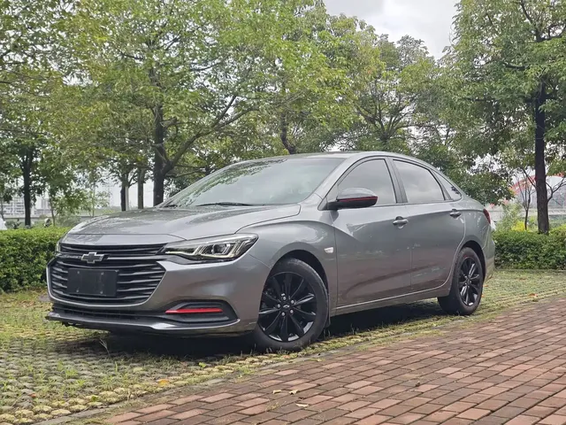 Chevrolet Monza 2019 RS 330T Auto Smooth Edition China VI