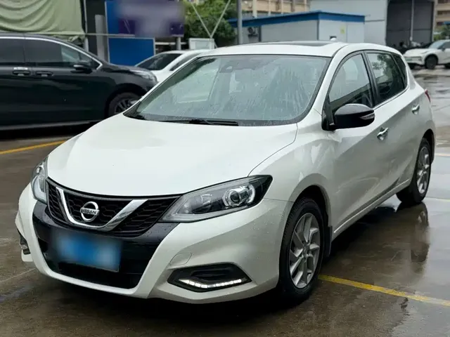 Nissan Tiida 2021 1.6L CVT Smart Drive Edition