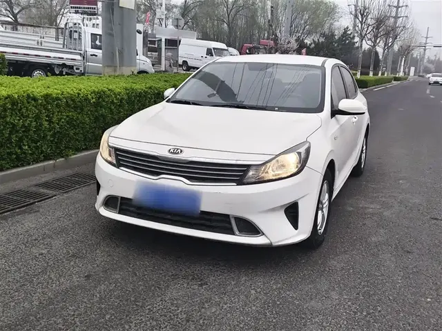 Kia Forte 2018 1.6L Automatic Smart Connect Value-Connect