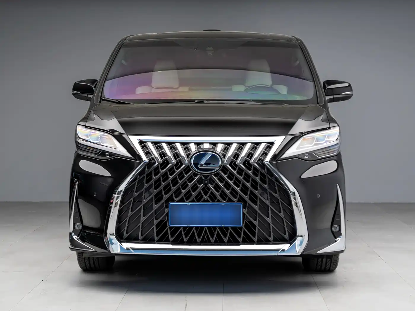 Lexus LM 2020 300h 4-Seat Imperial Edition