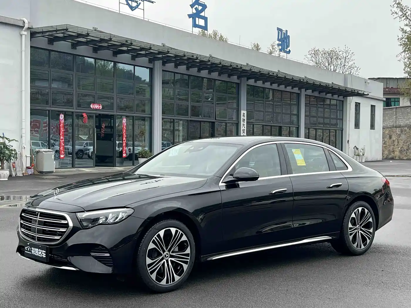 Mercedes-Benz E-Class 2026 E 300 L Luxury