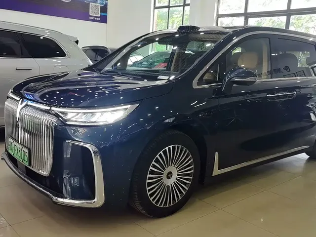 Voyah Auto Voyah Dreamer 2025 Model PHEV 4WD Premium QianKun Edition