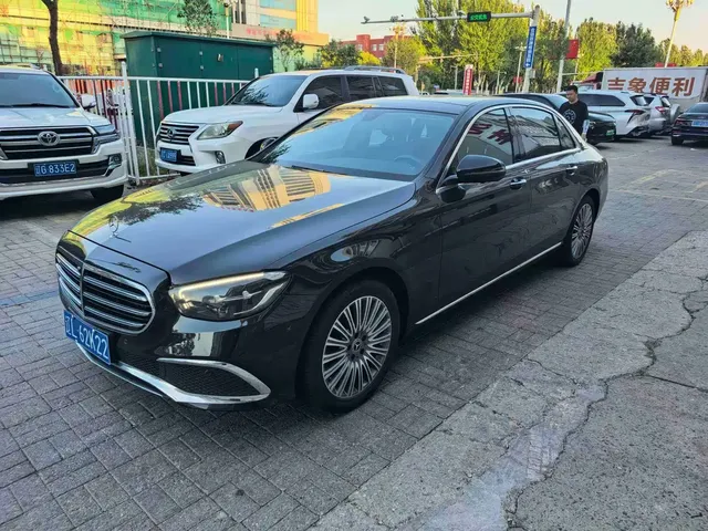 Mercedes-Benz E-Class 2021 E 300 L Fashion