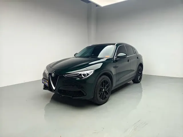 Alfa Romeo Stelvio 2021 2.0T 280HP Luxury Edition