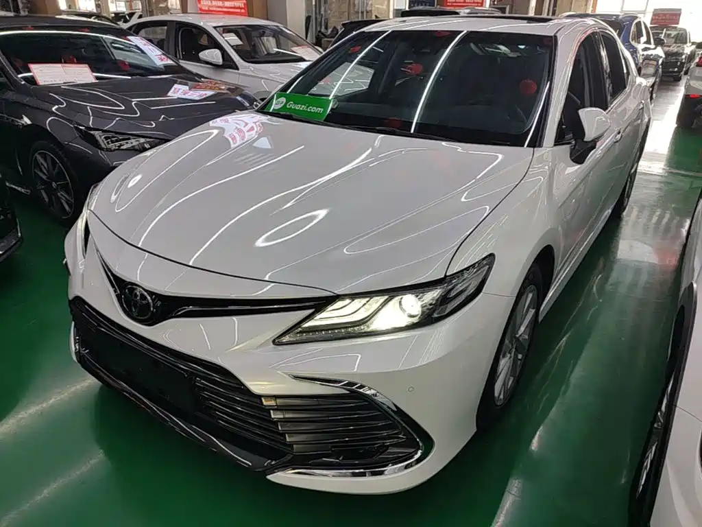 Toyota Camry 2021 2.0G Luxury Edition