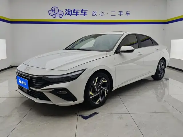 Hyundai Elantra 2023 1.5L CVT GLX Elite Edition
