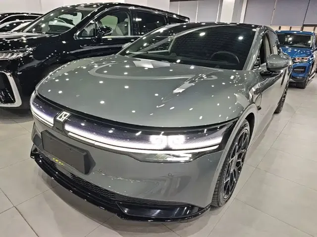 ZEEKR 007 2024 AWD Edition 75kWh