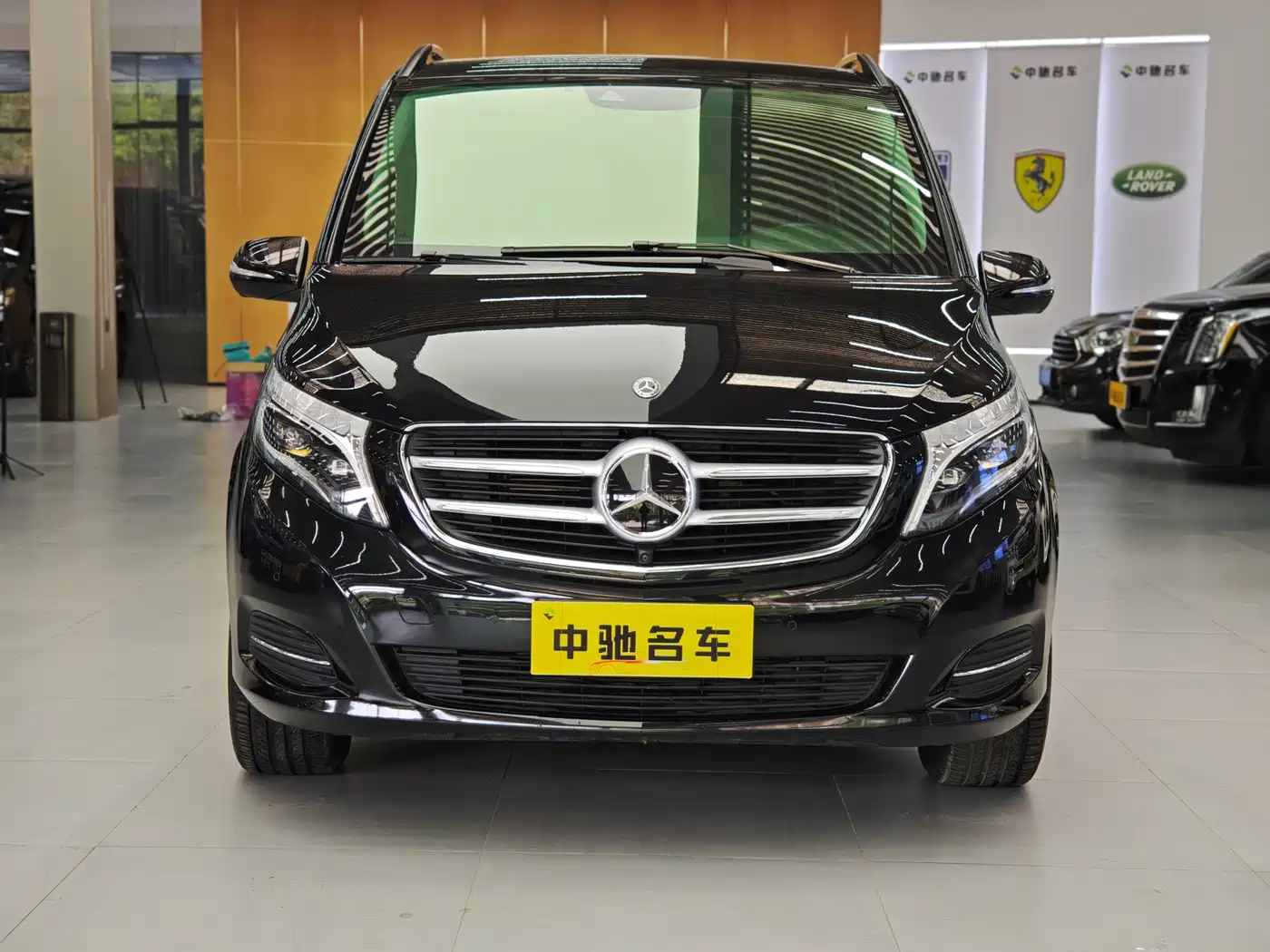 Mercedes-Benz V-Class 2018 V 260 Premium Edition China VI