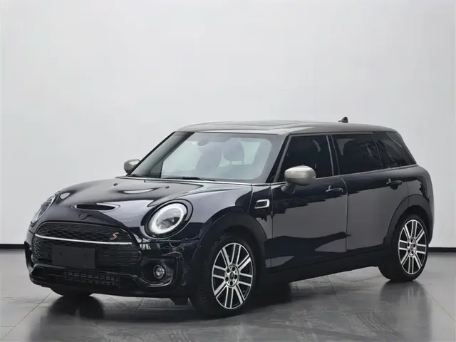 MINI CLUBMAN 2023 Facelift 2.0T COOPER S Connoisseur