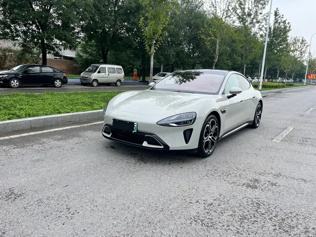 Xiaomi Auto Xiaomi SU7 2024 RWD Long Range Intelligent Driving Edition