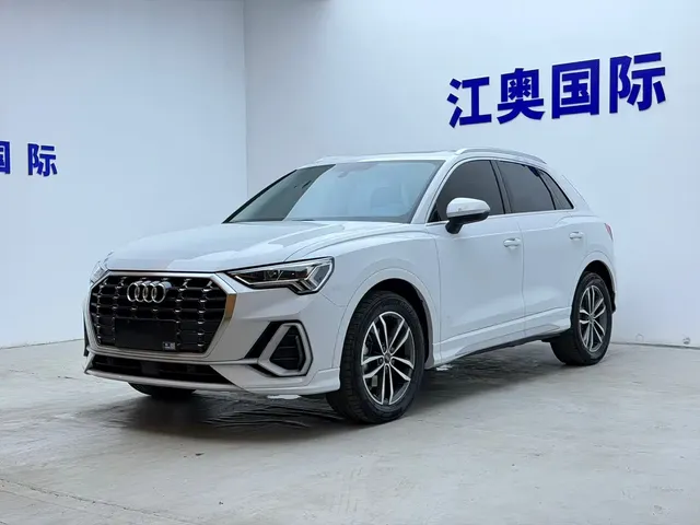 Audi Q3 2022 35 TFSI Progressive Dynamic