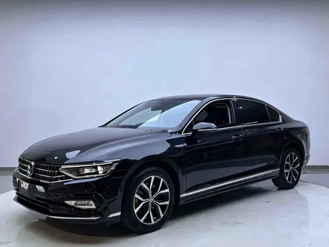 Volkswagen Magotan 2023 2 Million Units Commemorative Edition 280TSI DSG Comfort