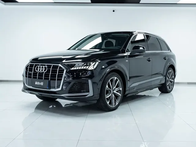 Audi Q7 2023 55 TFSI quattro S line Sport