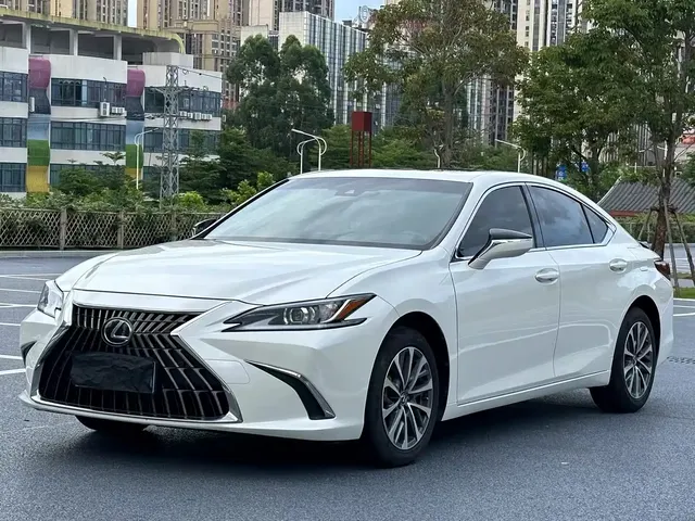 Lexus ES 2023 200 Excellence Edition