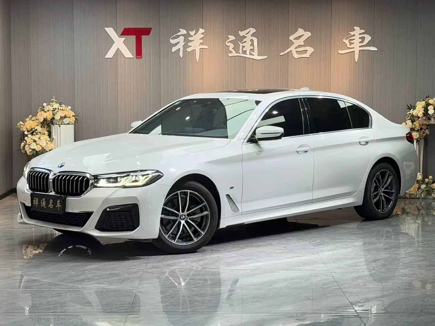 BMW 5 Series 2022 525Li M Sport Package