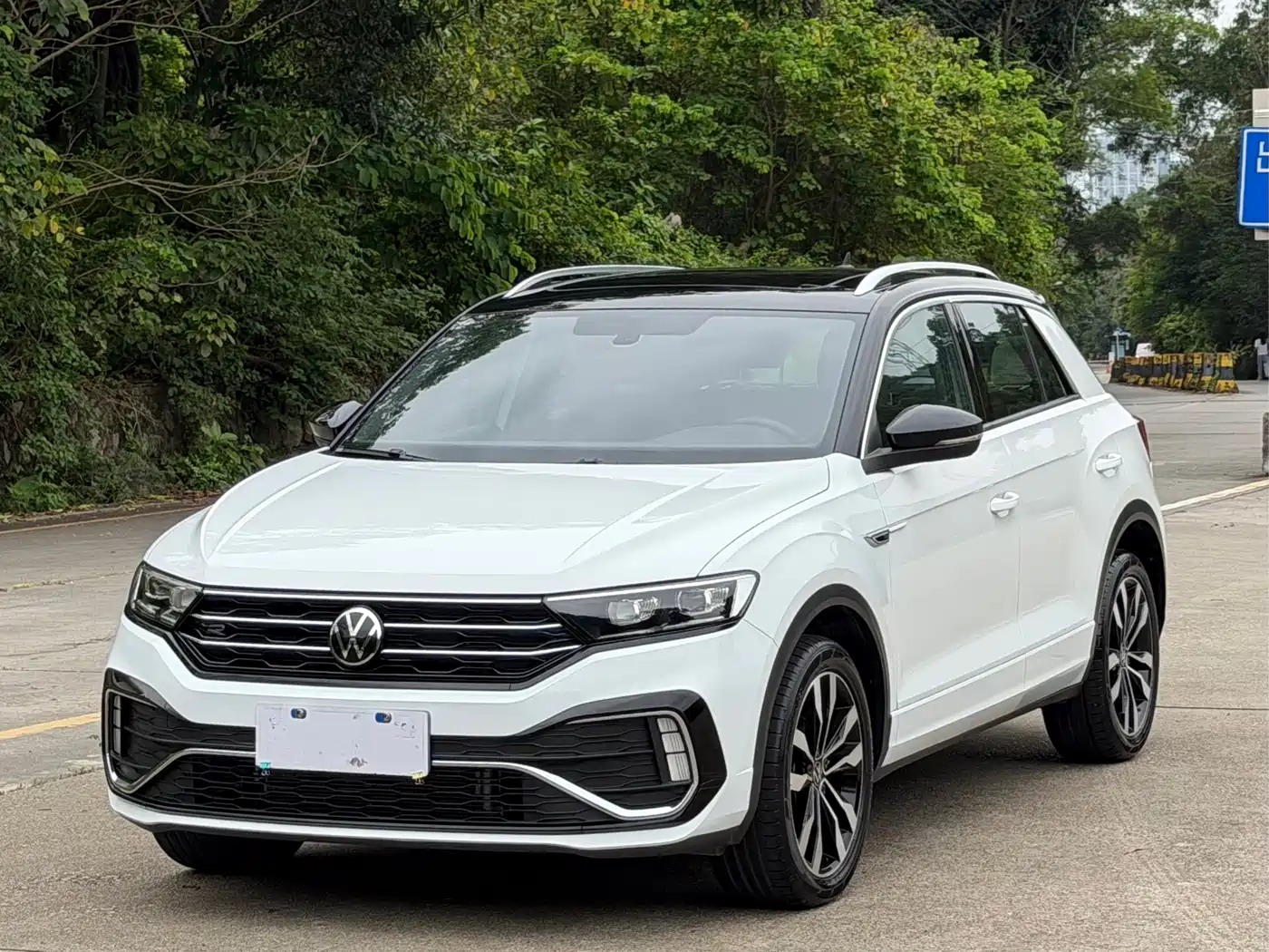 Volkswagen T-ROC 2022 280TSI DSG 2WD R-Line Pro PLUS