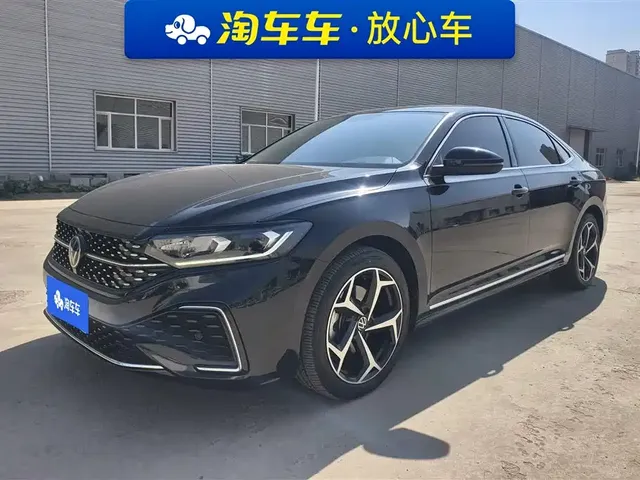 Volkswagen Passat 2024 330TSI Starlight Elite Edition