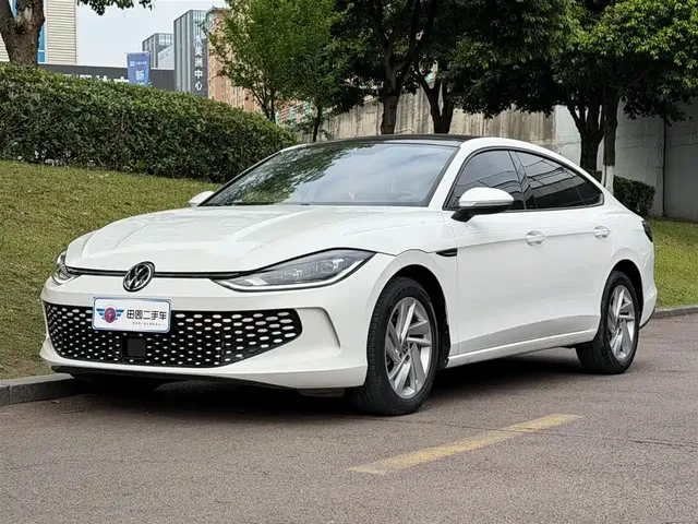 Volkswagen Lamando 2022 Lamando L 280TSI DSG Sporty Edition