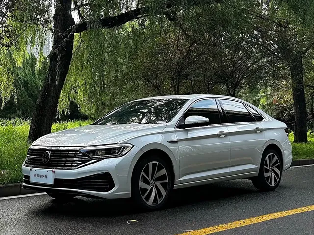 Volkswagen Sagitar 2025 300TSI DSG Surpass Edition