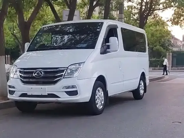 SAIC Maxus Xintu V80 2020 2.0T AMT PLUS Urban Edition Short Wheelbase Ultra-low Roof 5/6-seater