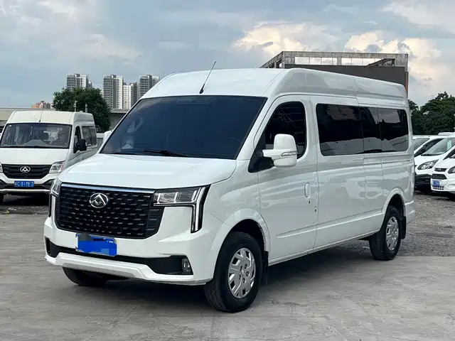 SAIC Maxus Xintu V80 2025 PRO Aoyun 2.0T Manual Long Wheelbase Medium Roof 6/7/8/9-Seater