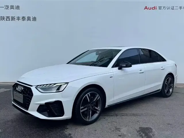Audi A4L 2022 40 TFSI Luxury Dynamic