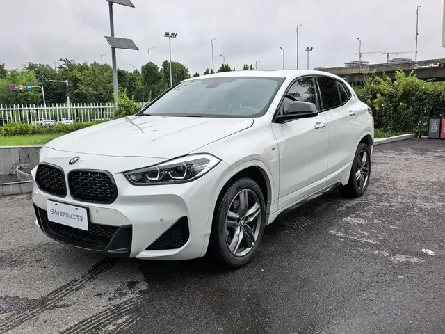 BMW X2 2023 sDrive25i M Sport Shadow Edition