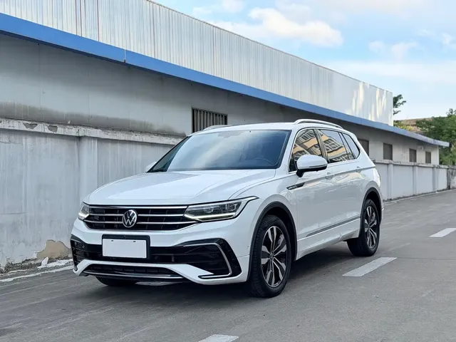 Volkswagen Tiguan L 2022 330TSI Automatic 2WD R-Line Flagship Edition